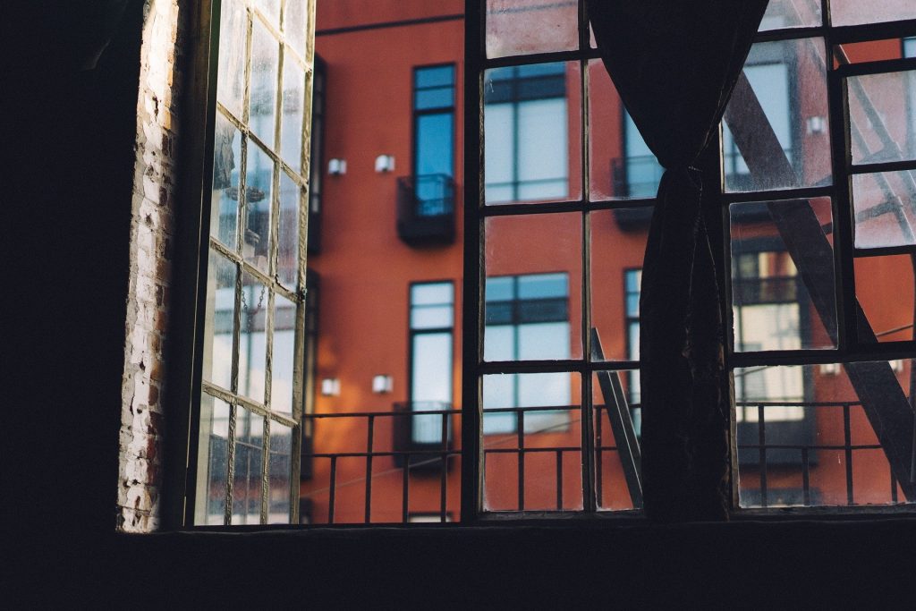Tvist om månadsavgift för bostadsrätter?