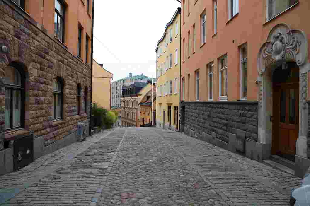 Uppsägning lokalhyresgäst för bostadsrättsförening