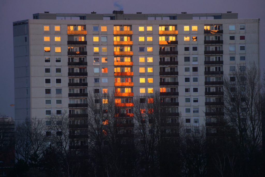 , Fel i bostadsrätt – förhöjd avgift