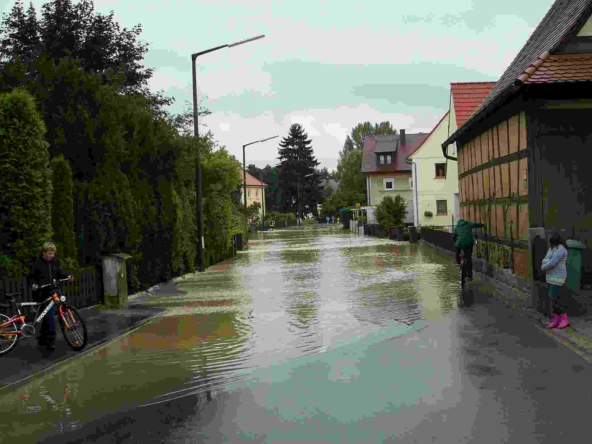 undersökningsplikt vattenskada
